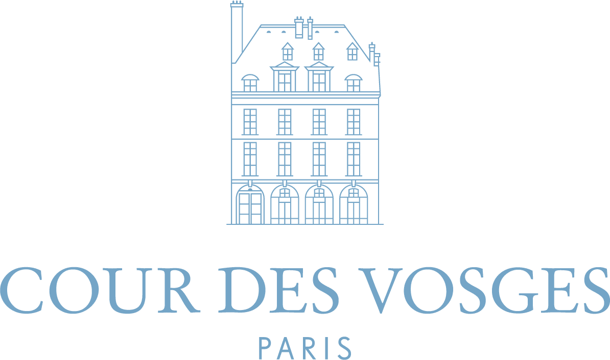 COUR DES VOSGES PARIS VCT 1