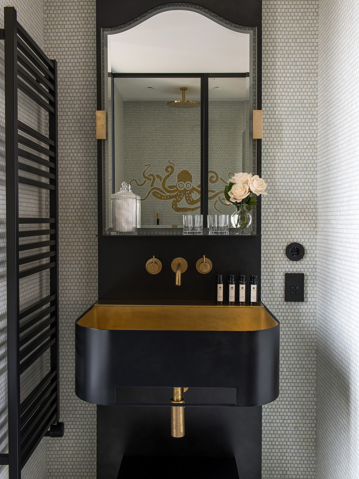 classic room bathroom 5 star luxury hotel venice italy