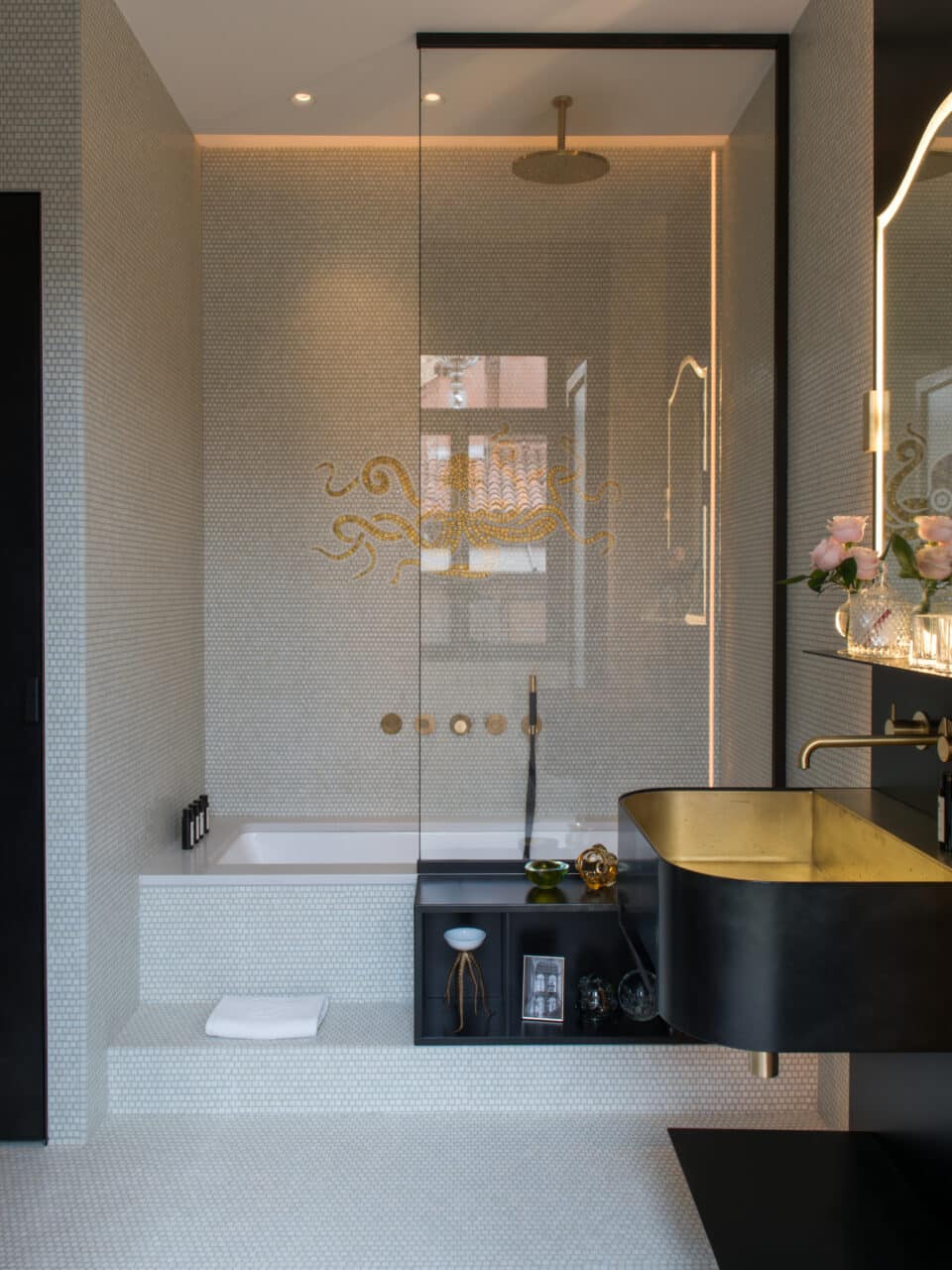 bathroom suite tiziano 5 star luxury hotel venice italy