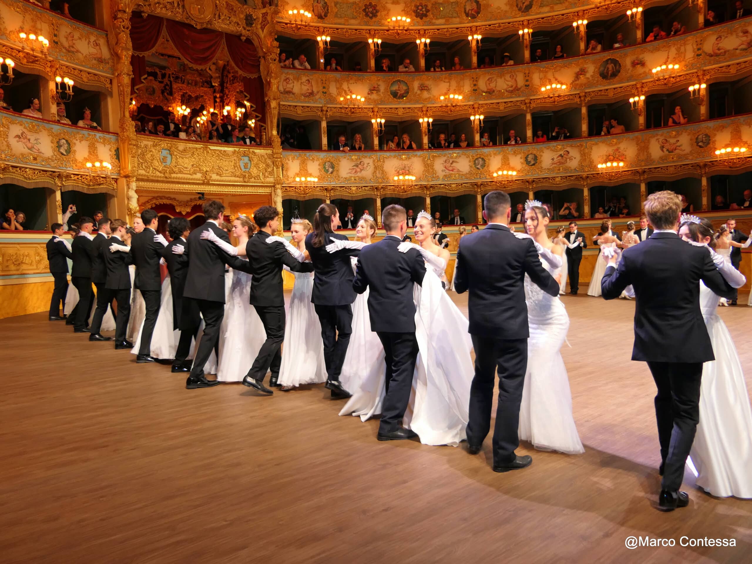 VeniceDebut12
